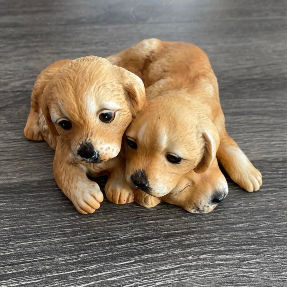 Homco golden retriever puppy figurine